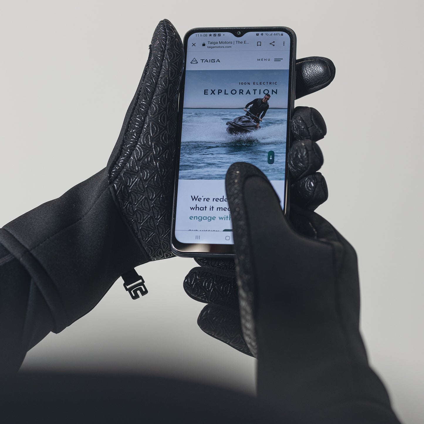 Richelieu Gloves