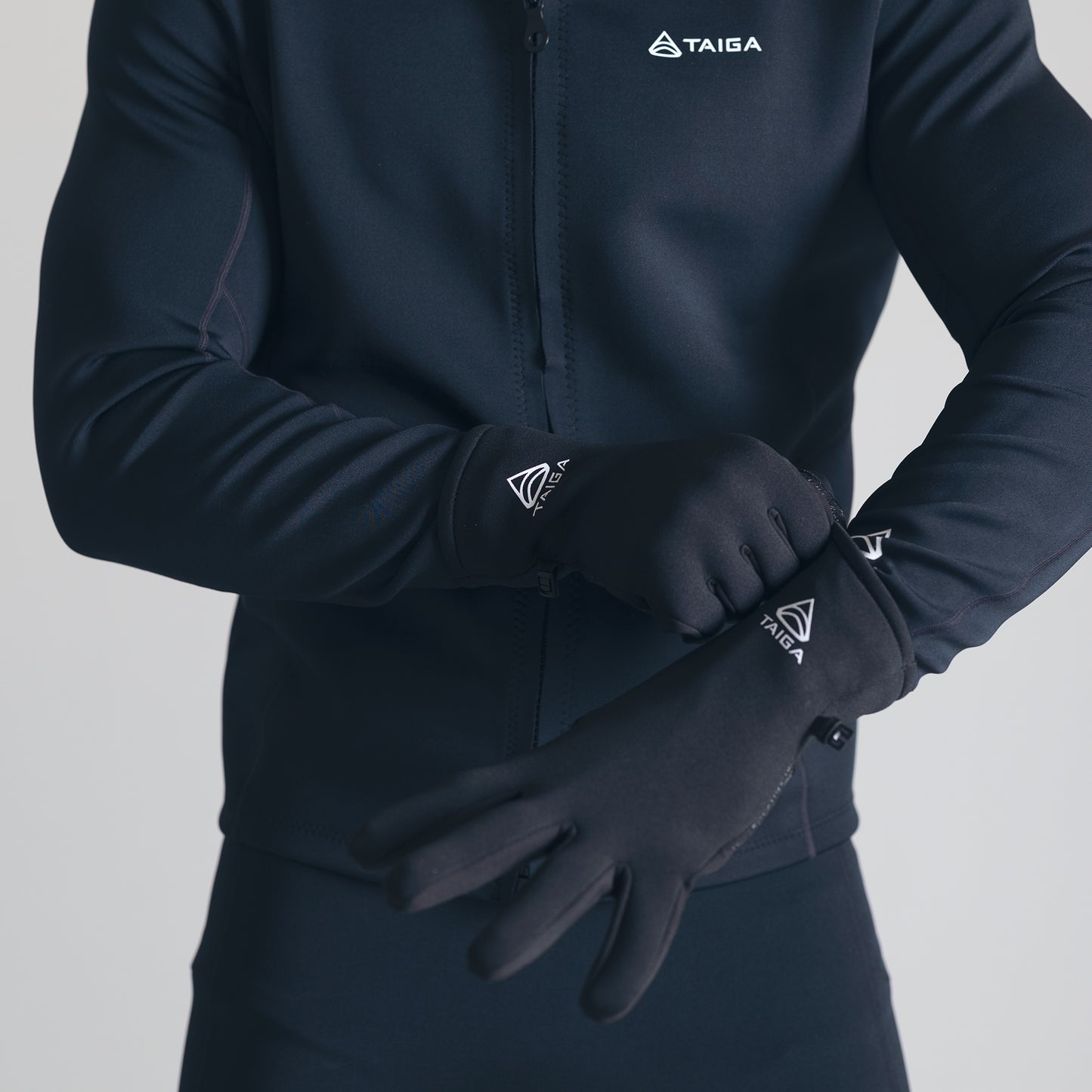 Richelieu Gloves