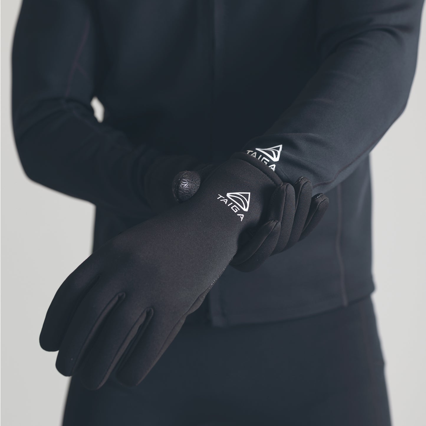 Richelieu Gloves
